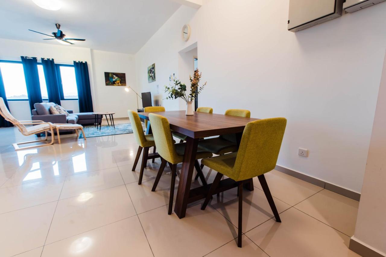 Cozy Homestay With Wifi @Encorp Strand Mall @Alpha Ivf Petaling Jaya Exterior foto